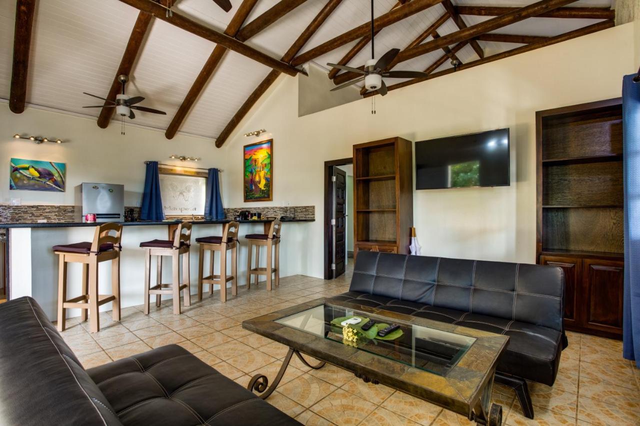 Mariposa Belize Beach Resort Placencia Екстериор снимка