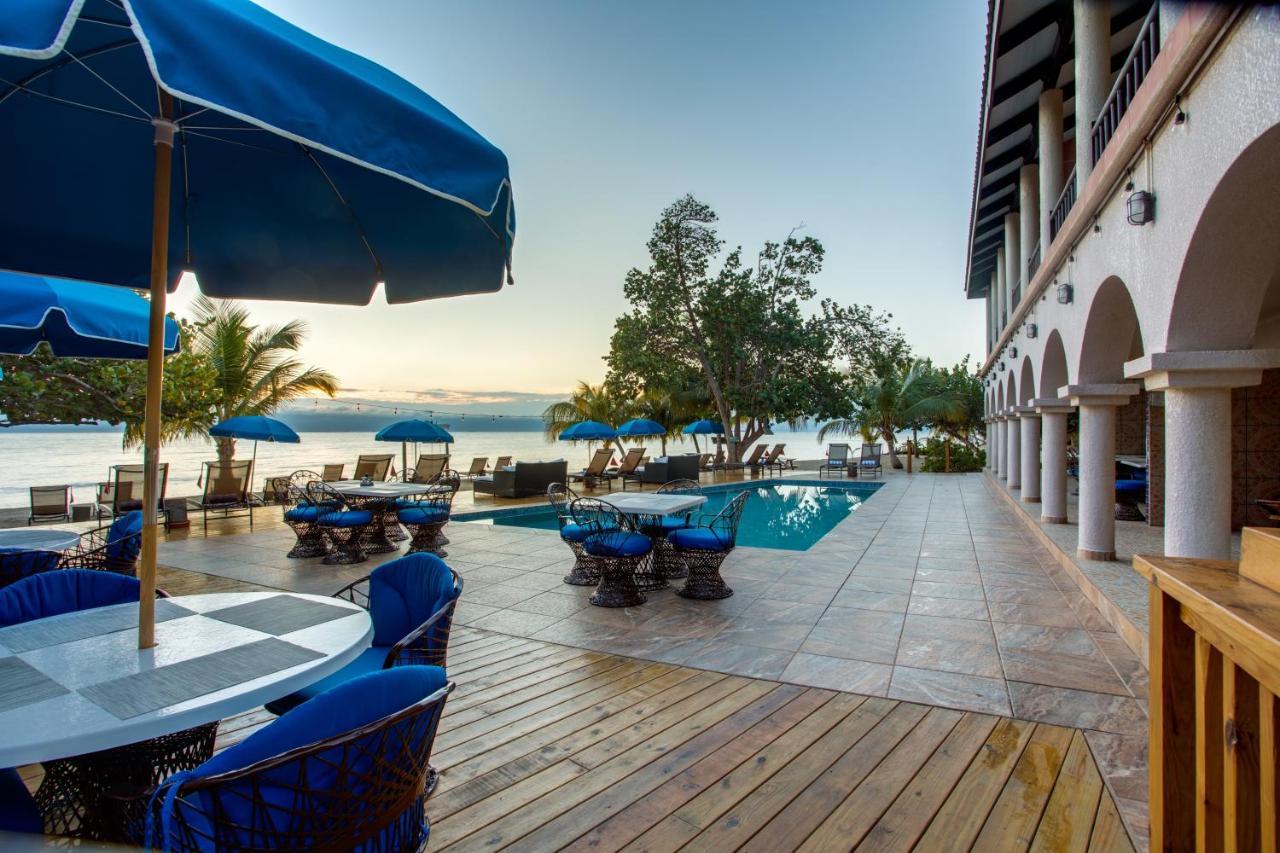 Mariposa Belize Beach Resort Placencia Екстериор снимка