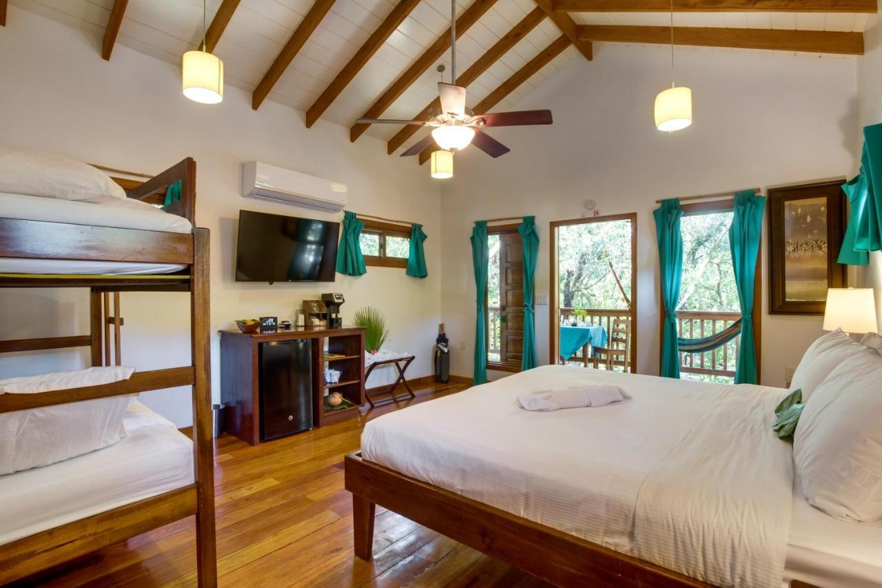 Mariposa Belize Beach Resort Placencia Екстериор снимка