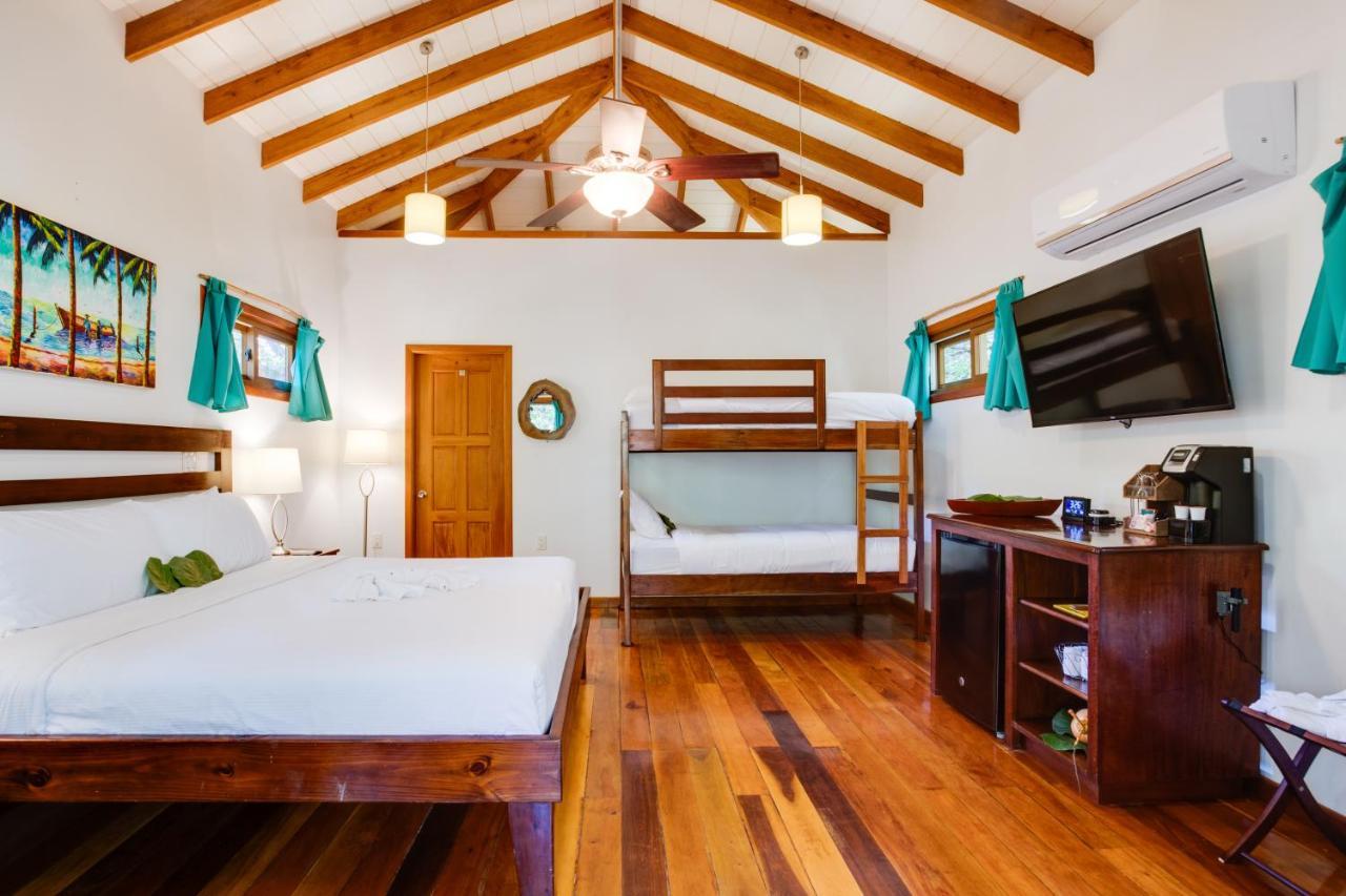 Mariposa Belize Beach Resort Placencia Екстериор снимка