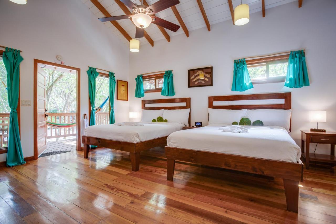 Mariposa Belize Beach Resort Placencia Екстериор снимка