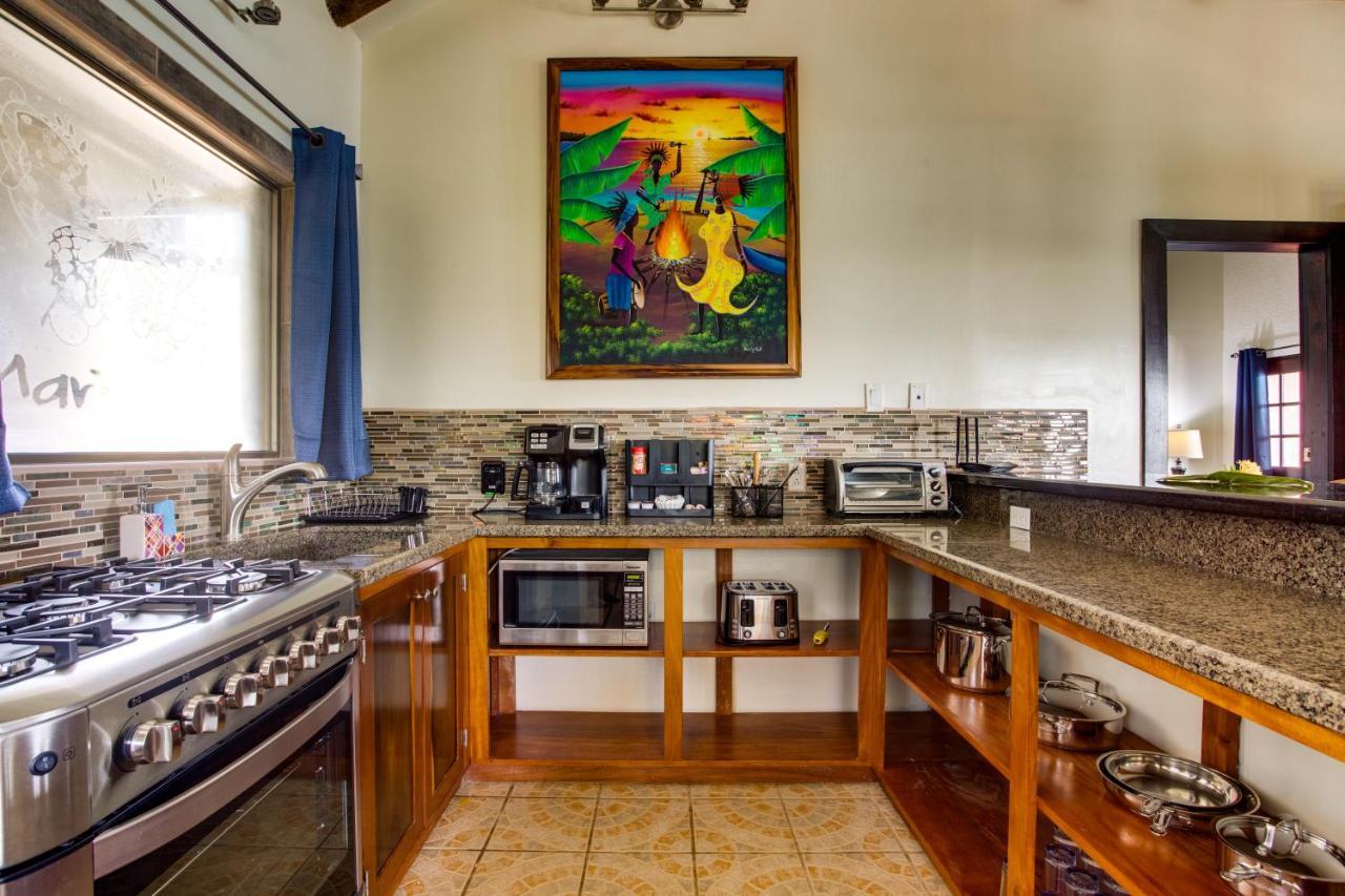 Mariposa Belize Beach Resort Placencia Екстериор снимка
