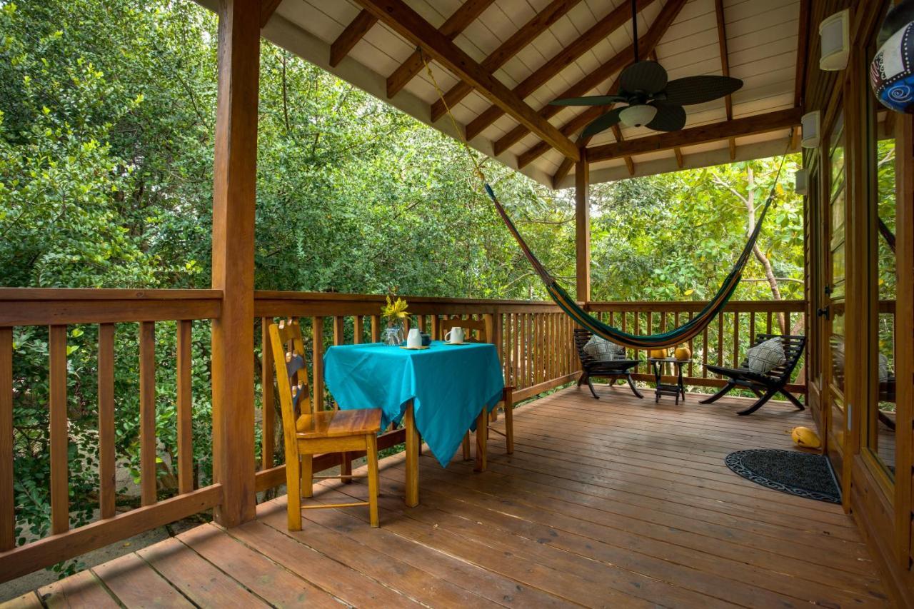 Mariposa Belize Beach Resort Placencia Екстериор снимка